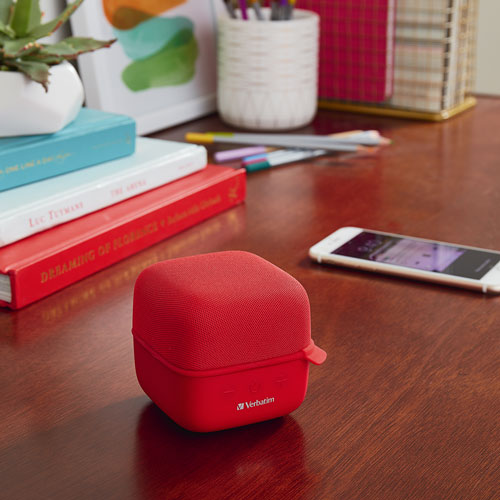Verbatim Bluetooth Speaker System - Red - 100 Hz to 20 kHz - TrueWireless Stereo - Battery Rechargeable - 1 Pack