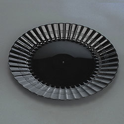 EMI Yoshi Plastic Dinner Plate, 9 in, Black