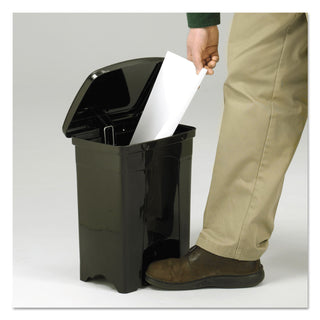 Safco® Step-On Receptacle, Rectangular, Plastic, 4 gal, Black (SAF9710BL)