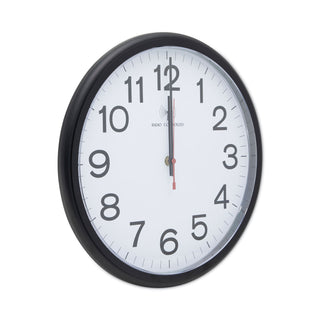 Universal® Deluxe 13 1/2" Indoor/Outdoor Atomic Clock, 13.5" Overall Diameter, Black Case, 1 AA (sold separately) (UNV10417)