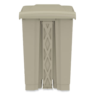 Safco® Plastic Step-On Receptacle, 12 gal, Plastic, Tan, Ships in 1-3 Business Days (SAF9925TN)