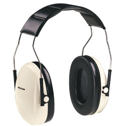 Peltor PELTOR™ Optime™ 95 Earmuff, 21 dB NRR, White/Black, Over the Head