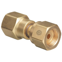 Western Enterprises Brass Cylinder Adaptor CGA-320 to CGA-580
