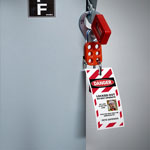 Avery UltraDuty Lock Out Tag Out Hang Tags - 2.92